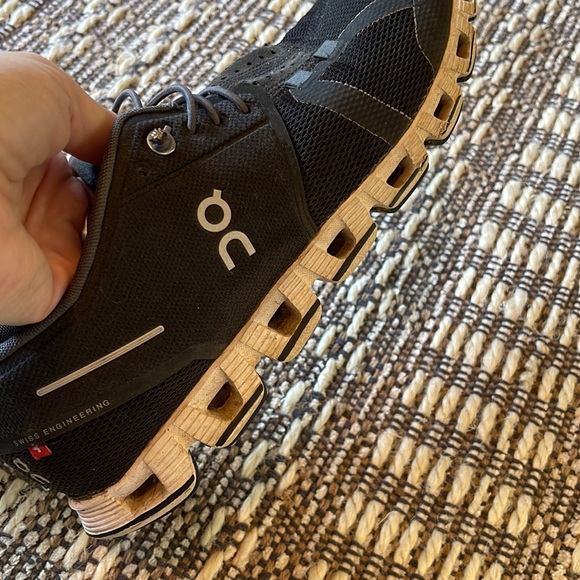 On clouds - Picture 10 of 13